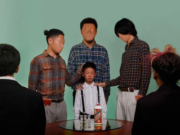 © Hanyi Liu - Image from the The Family Photos photography project