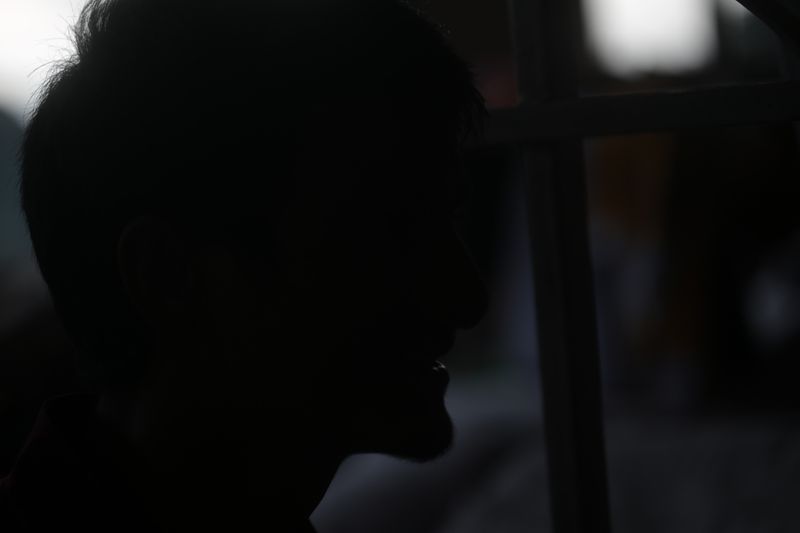 © OLIVER AOUN PHOTOGRAPHER - Image from the look at what i see photography project