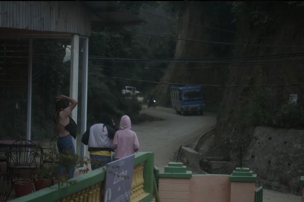 © OLIVER AOUN PHOTOGRAPHER - Image from the LOOK AT WHAT I SEE photography project