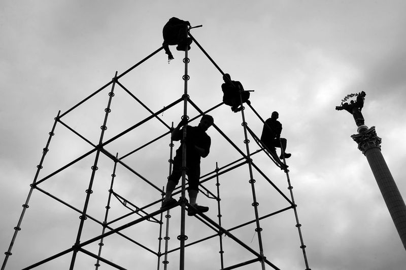 © Dina Oganova - Monument of Stella in the center of Kiev