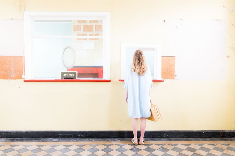 © Nathalie Stroobant - Image from the too Light to Travel photography project