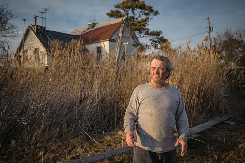 © Michael Snyder - Image from the Eroding Edges photography project