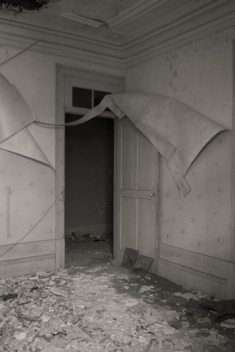 © Alex Llovet - Decadence