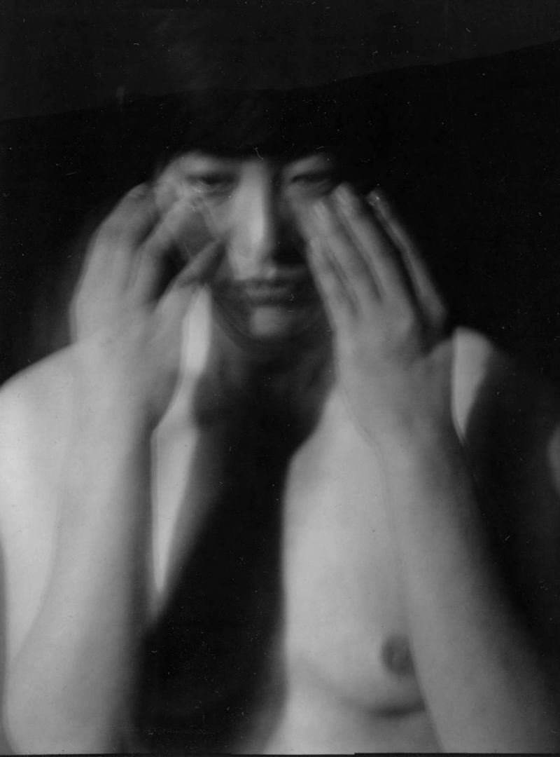 © Mayumi Suzuki - Image from the HOJO photography project