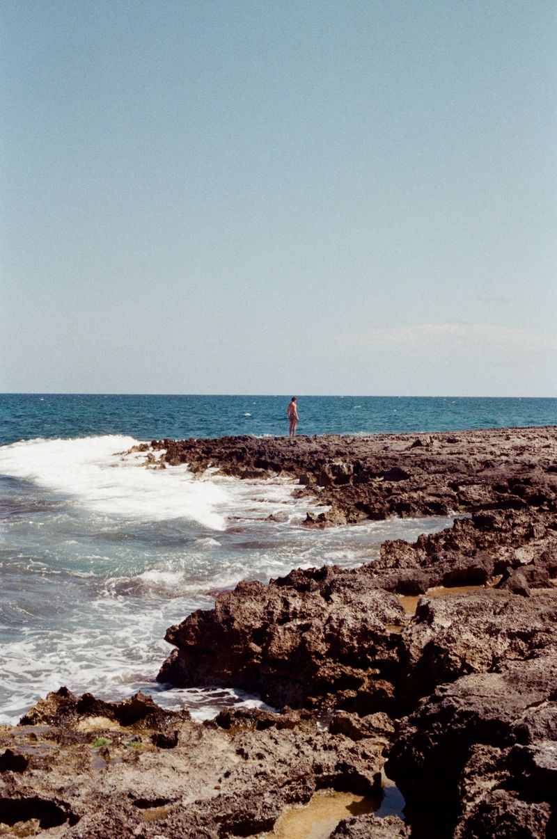 © Lina Ardila - Image from the Estate Spiaggia Sale Sole photography project
