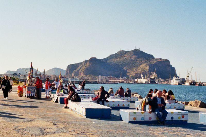 © Lina Ardila - Image from the Estate Spiaggia Sale Sole photography project