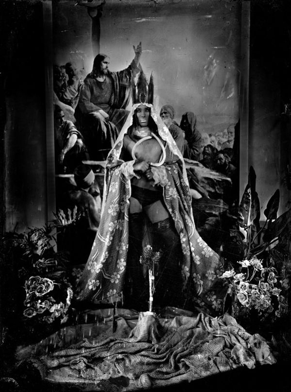 © Mauricio Toro Goya - Image from the Divine Image photography project