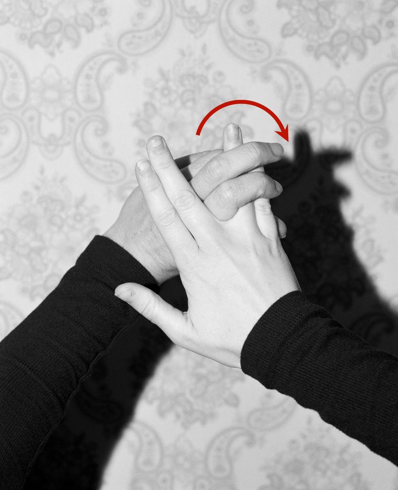 © Meg De Young - Finger Break, 2025