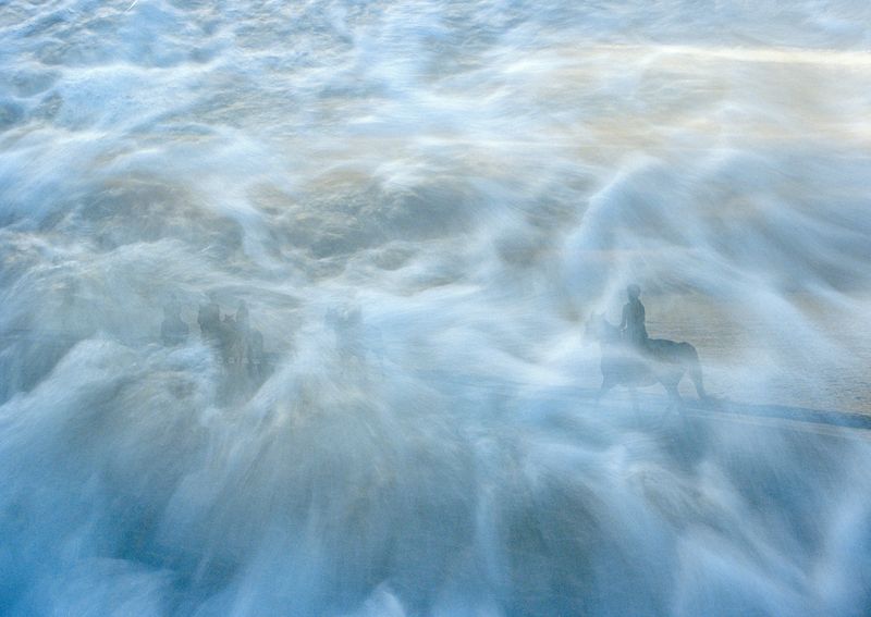 © Jacek Kloskowski - Image from the Circular Motion photography project