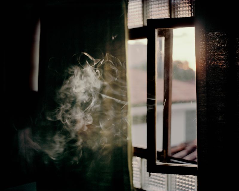 © Mario de la Ossa - Untitled (Smoke in the window)