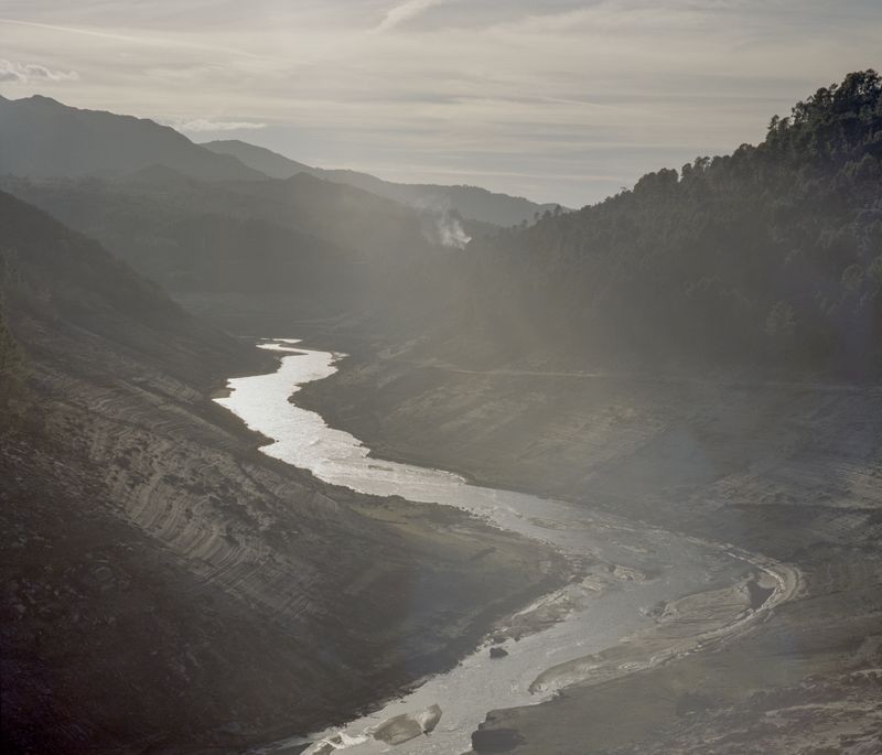 © Carlos Folgoso Sueiro - Image from the Alén do lago photography project