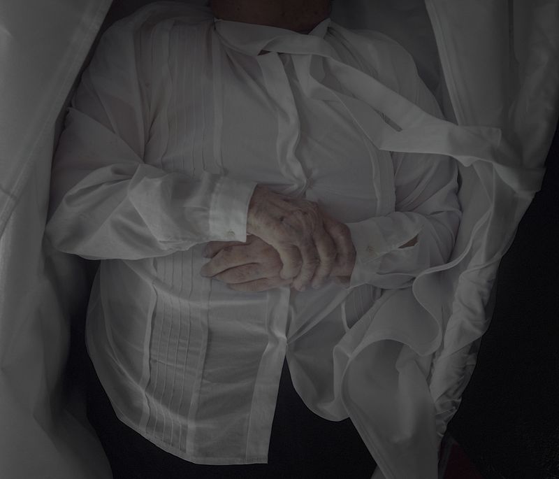 © Carlos Folgoso Sueiro - Image from the Alén do lago photography project