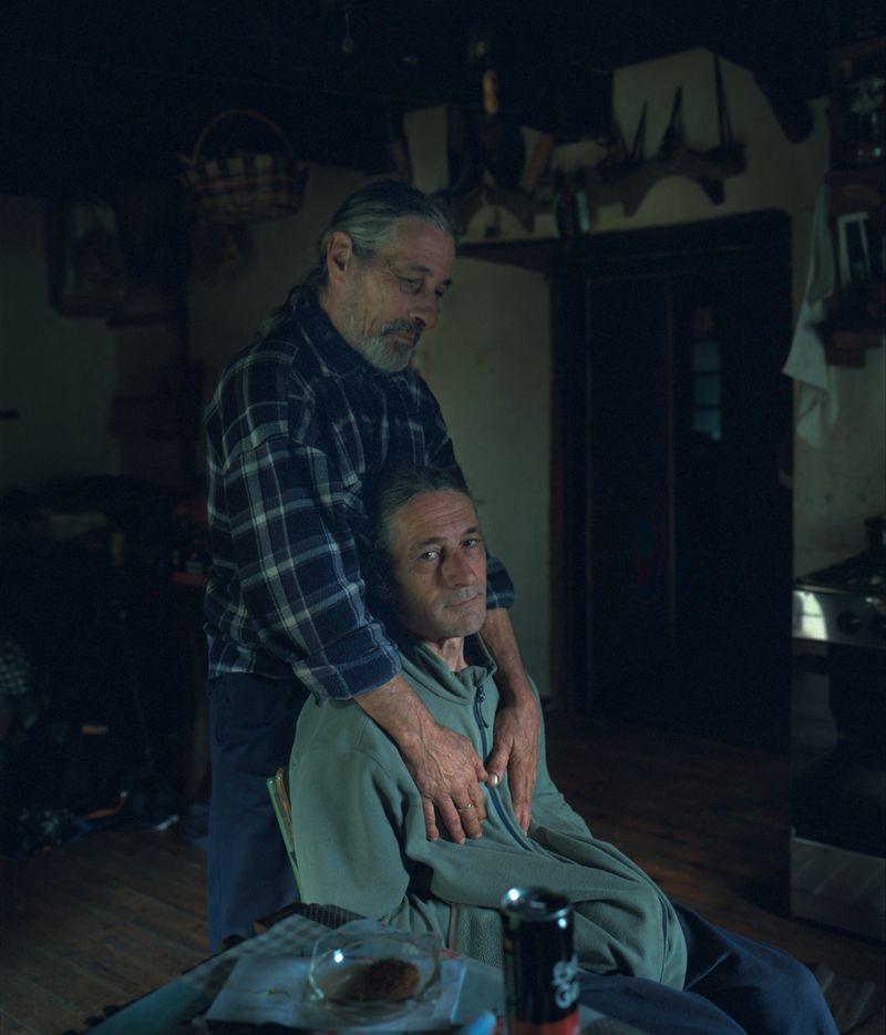 © Carlos Folgoso Sueiro - Image from the Alén do lago photography project