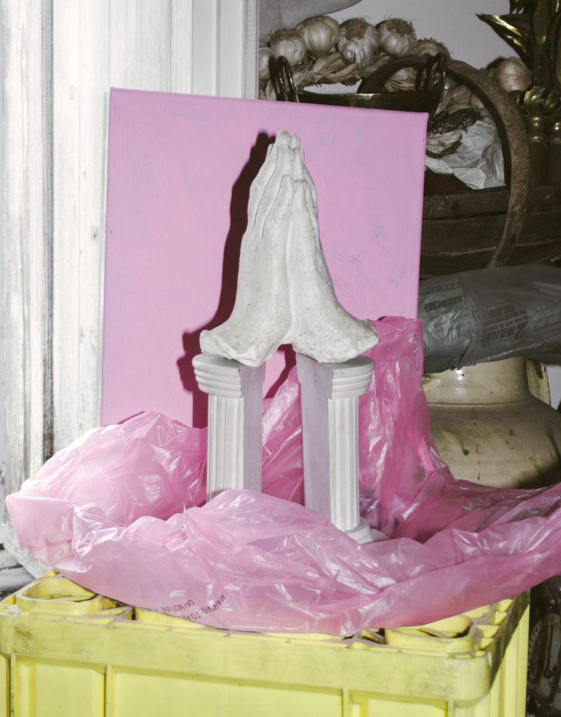 © Olimpia Piccolo - Image from the ALL GOOD AND VERY HAPPY? photography project