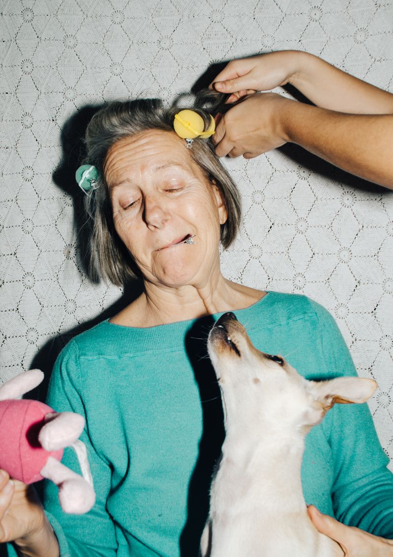© Olimpia Piccolo - Image from the ALL GOOD AND VERY HAPPY? photography project
