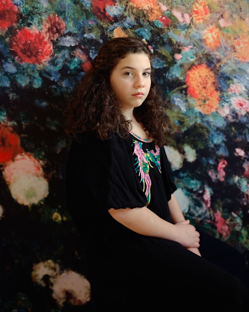 © Marisa Portolese - Elisa Dimaria, c-print, 40 x 50 inches, 2018