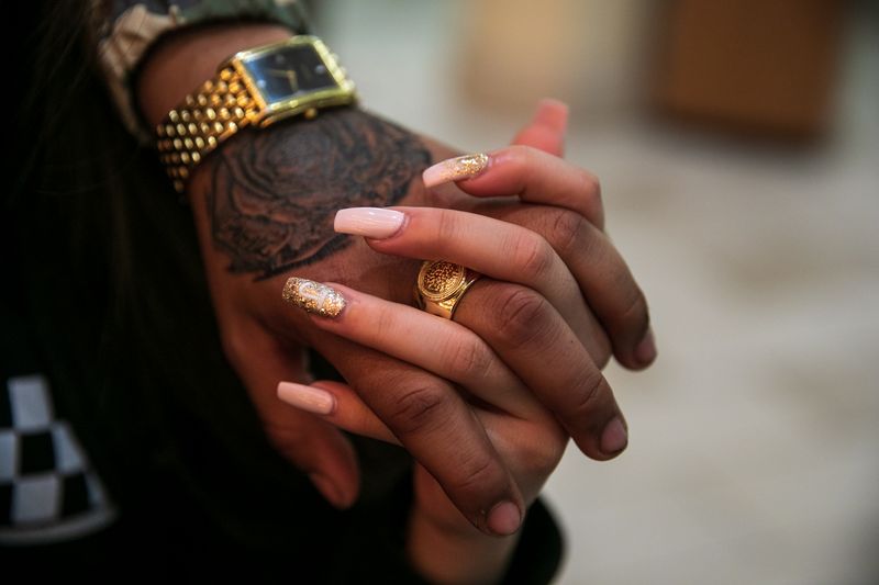 © Ilana Panich-linsman - Image from the VALLEY GIRLS: Coming of Age Along the Border photography project