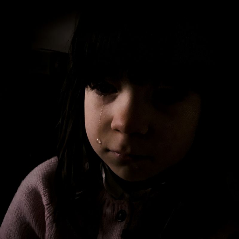 © Maja Bialon - Image from the Fireflies and Berries photography project