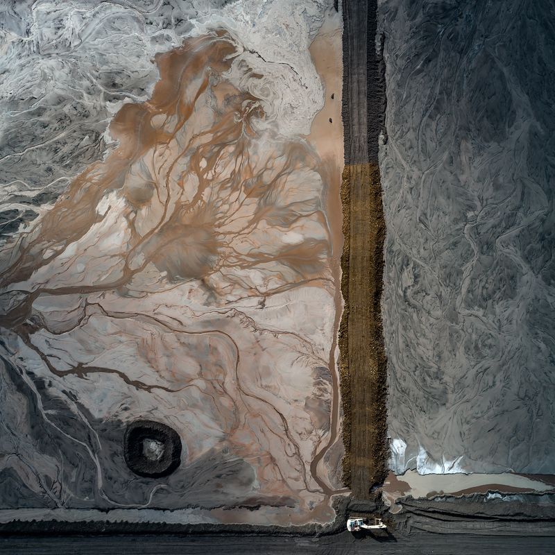 © Milan Radisics - Image from the Art of pollution -The hidden cost of growth photography project