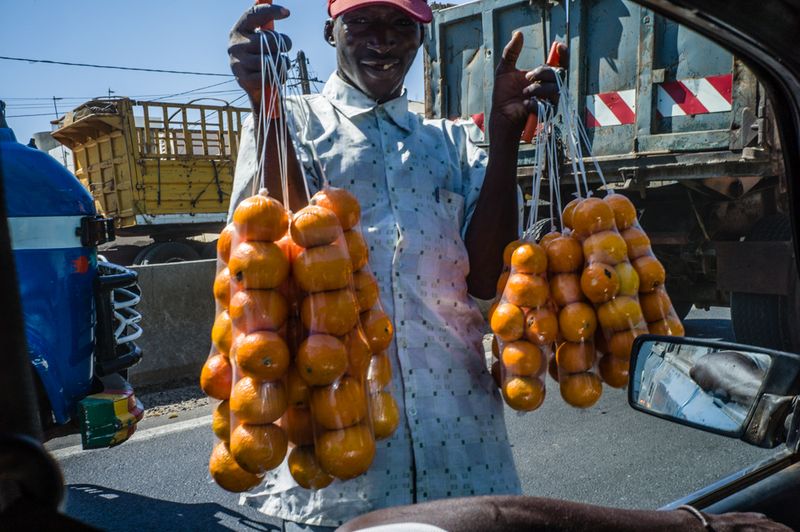 © Werner Mansholt - Image from the Senegal Hawkers photography project