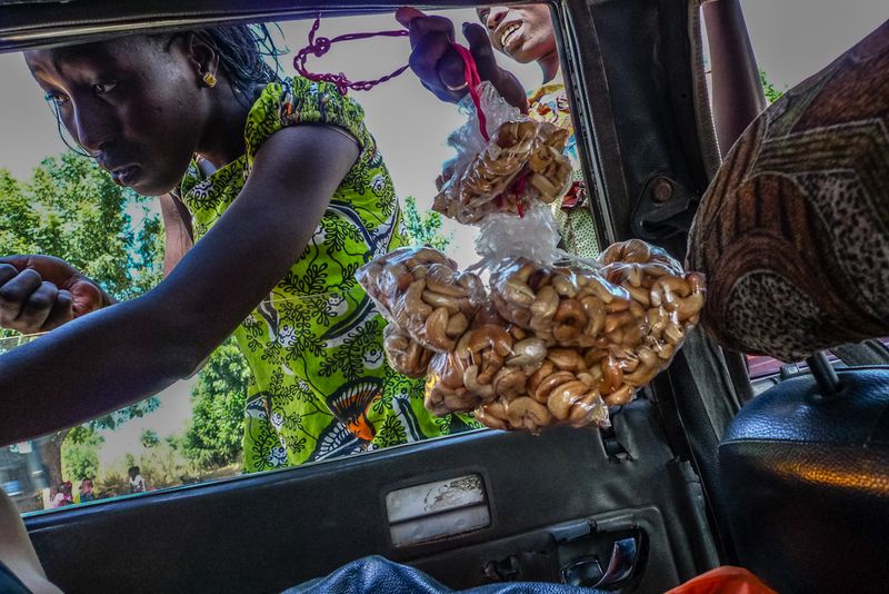 © Werner Mansholt - Image from the Senegal Hawkers photography project
