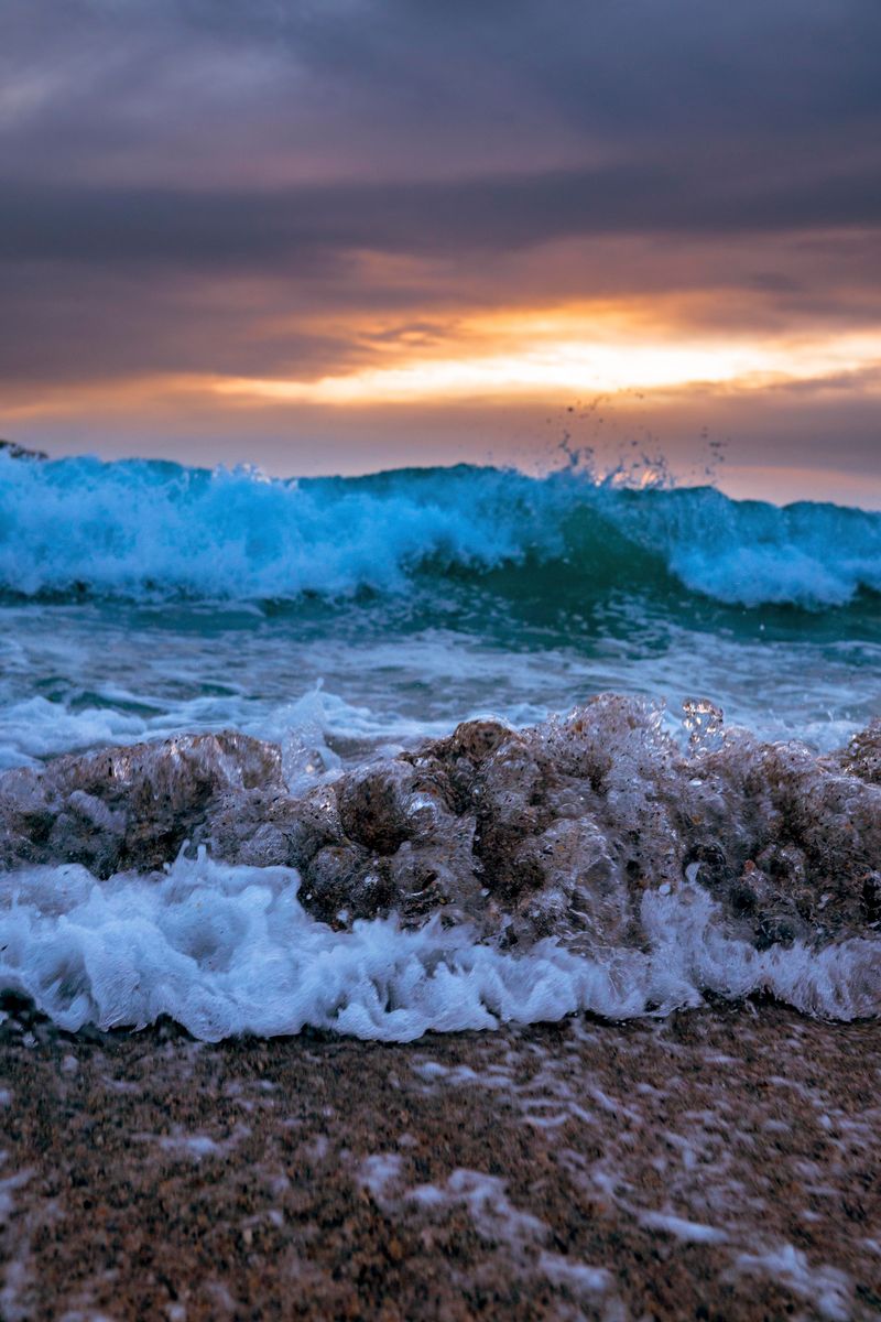 © Walter Kennard - Image from the Wave Studies photography project