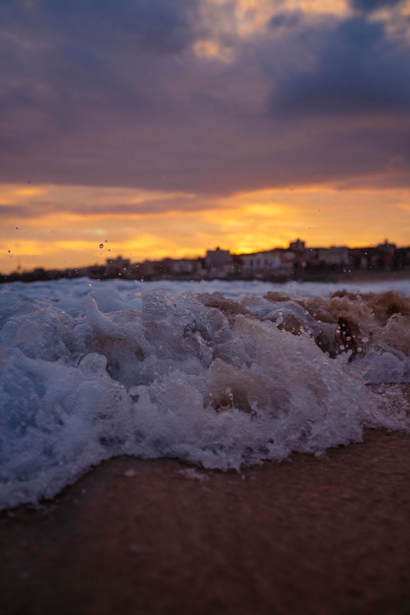 © Walter Kennard - Image from the Wave Studies photography project