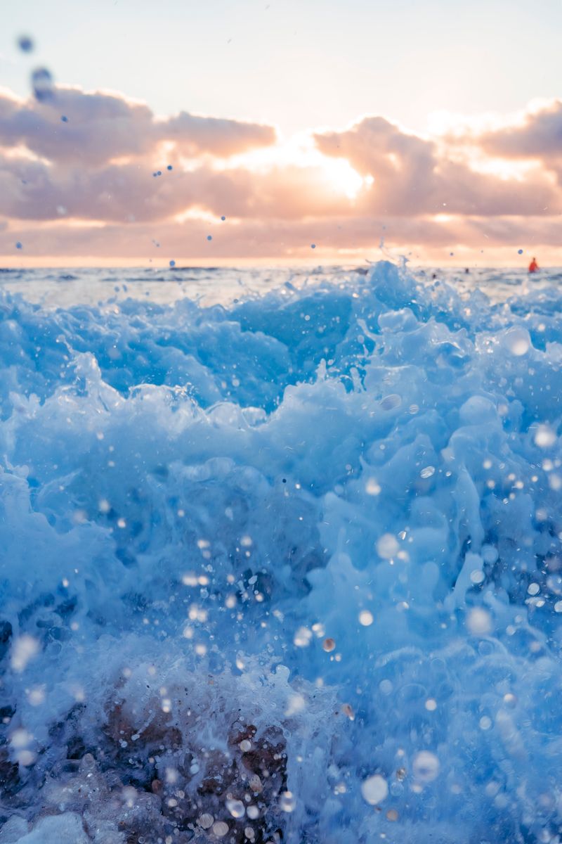 © Walter Kennard - Image from the Wave Studies photography project