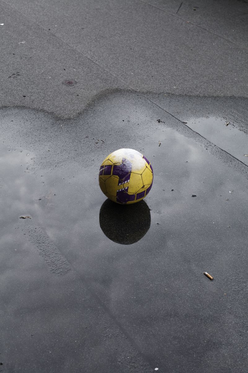 © Marcello Coslovi - Image from the The wrong side of the tracks photography project