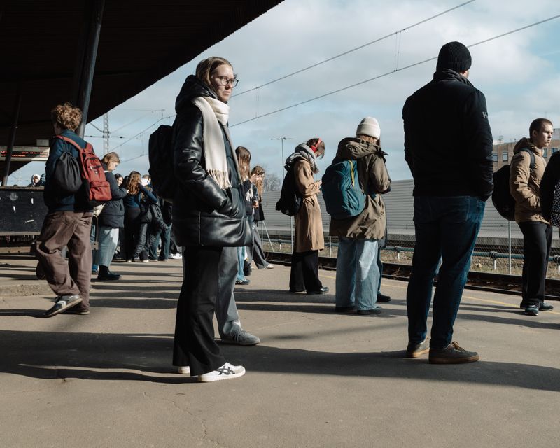 © Zifan Zhang - Young people wait for trains in Riga Central Train Station. March 20, 2025.