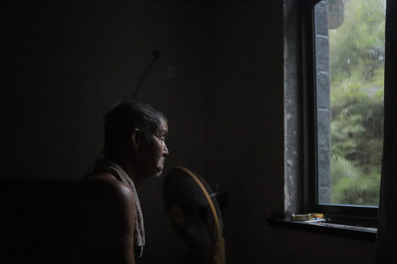 © Zifan Zhang - Image from the The Last Watch photography project