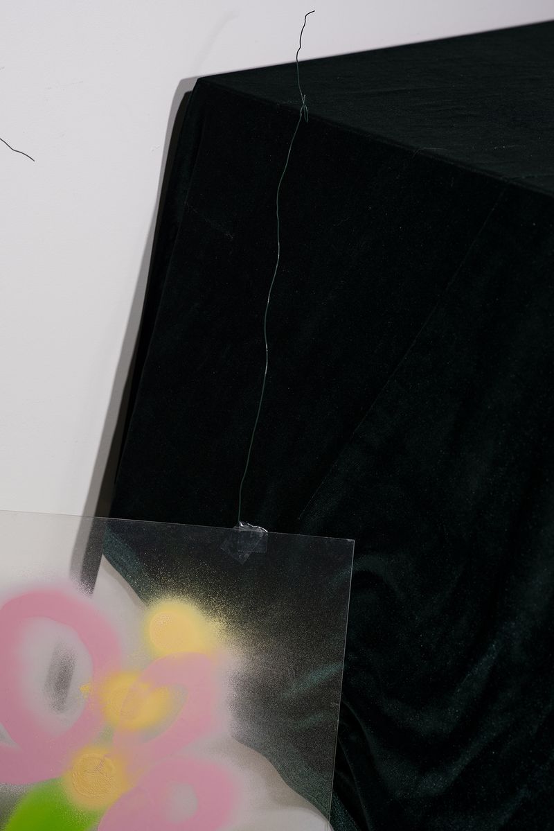 © Danielle Ezzo - Image from the Psychic Telephone photography project