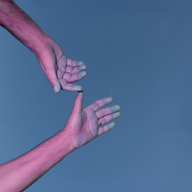 © Noemi Comi - It was recommended to prick the werewolf's finger with a sharp body to interrupt its transformation.