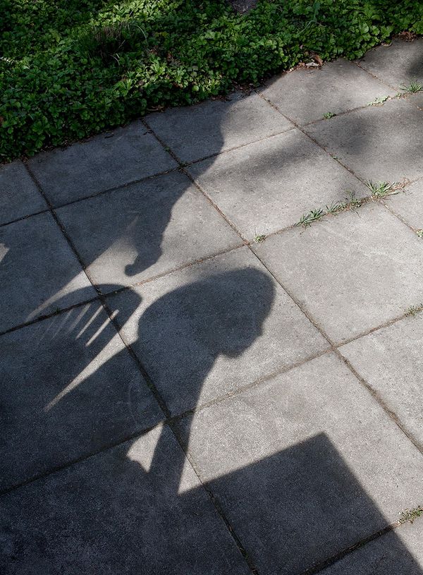© Wiosna van Bon - Image from the Family Stranger photography project