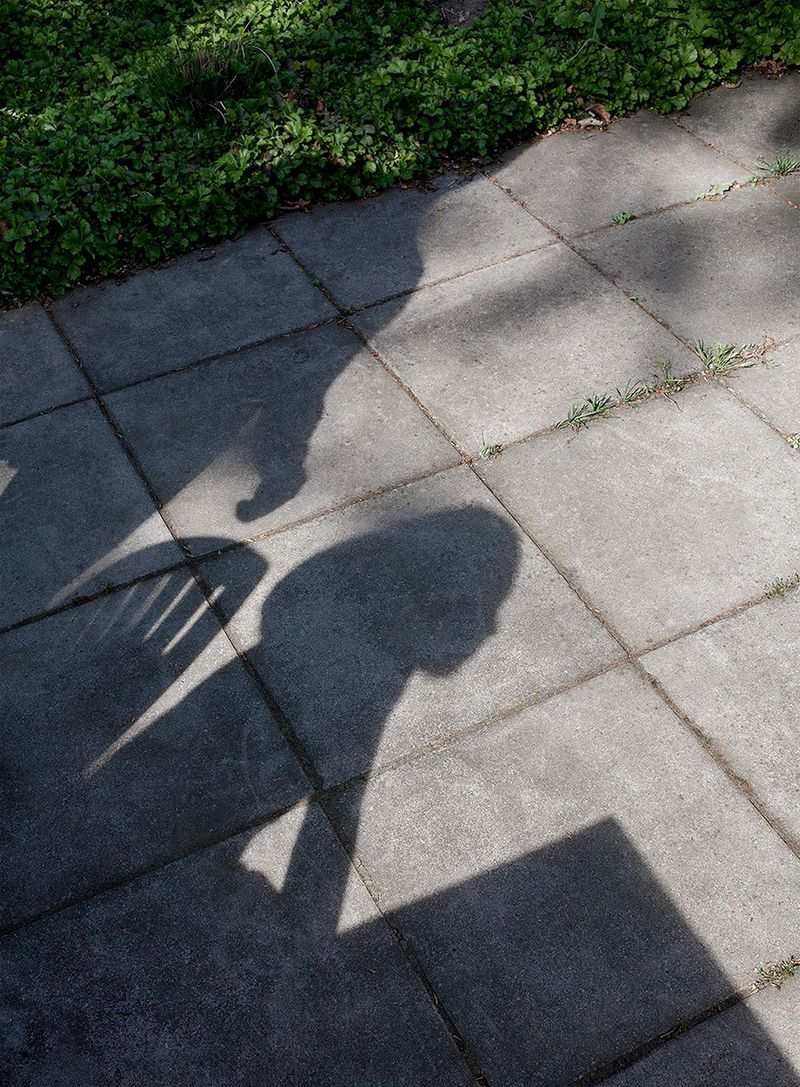 © Wiosna van Bon - Image from the Family Stranger photography project
