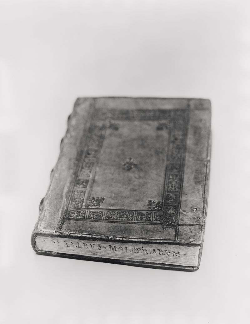 © Amrita Stützle - Image from the Maiden, Mother, Crone photography project