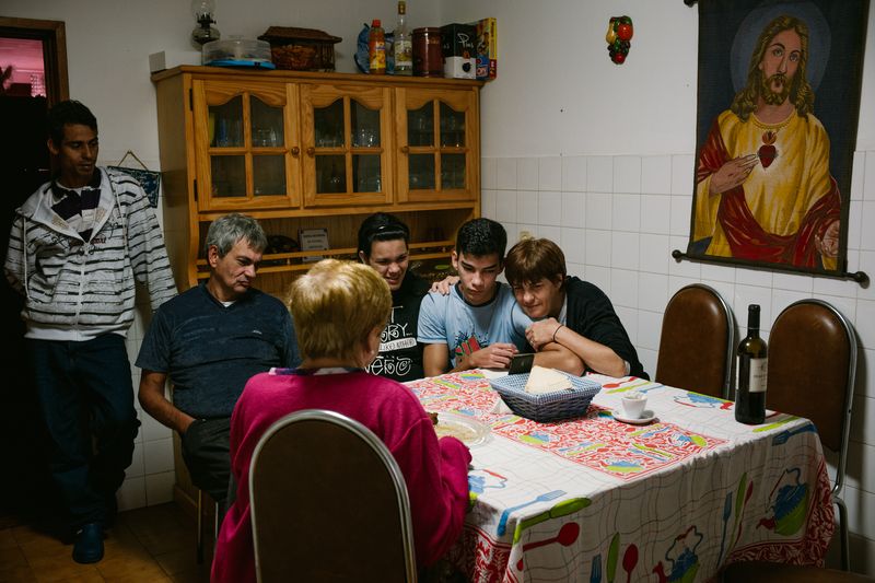 © José Sarmento  Matos - Image from the Where do I belong? Abandoning the Venezuelan Dream. photography project