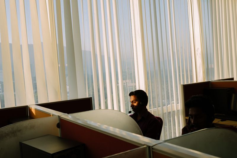 © José Sarmento  Matos - Image from the How Can I help you? -  The faceless life behind call centres. photography project