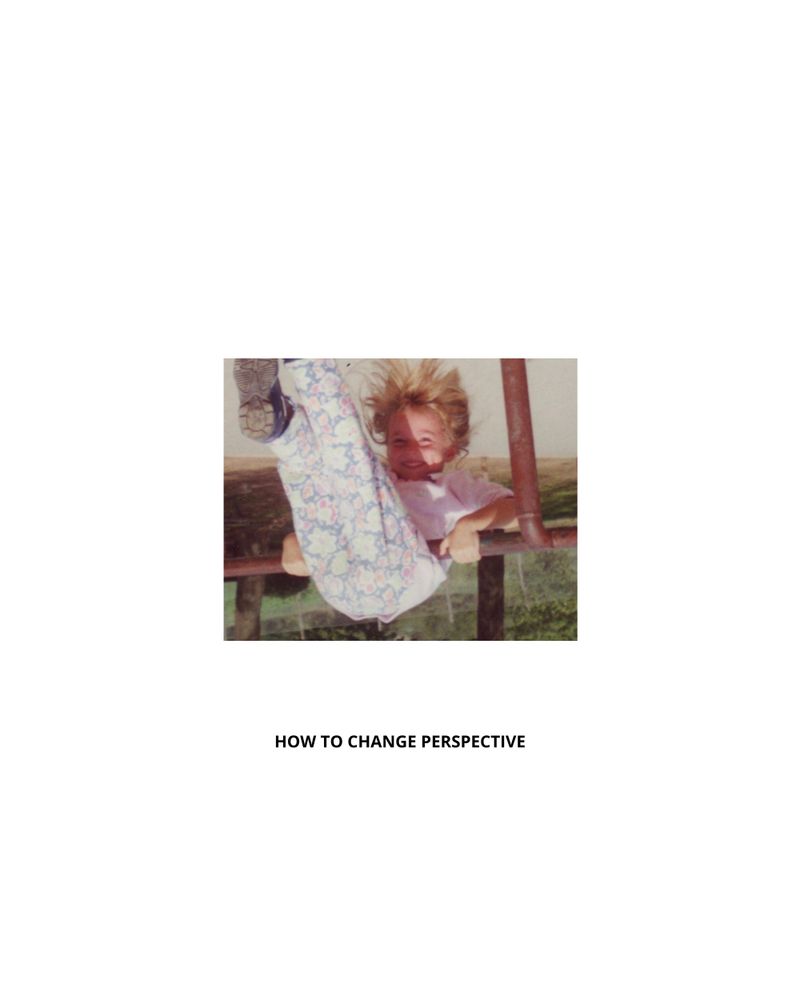 © Vanessa Lucrezia Francia - Image from the MANUAL OF HOW TO BECOME A GOOD GIRL - from 1 to 30 with zero expectations photography project