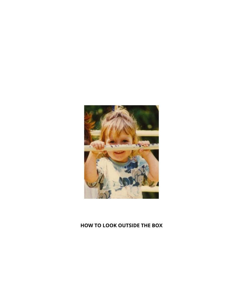 © Vanessa Lucrezia Francia - Image from the MANUAL OF HOW TO BECOME A GOOD GIRL - from 1 to 30 with zero expectations photography project