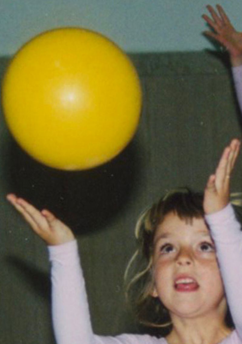 © Vanessa Lucrezia Francia - Image from the Manual Of How To Become A Good Girl – from 1 to 30 with zero expectations photography project