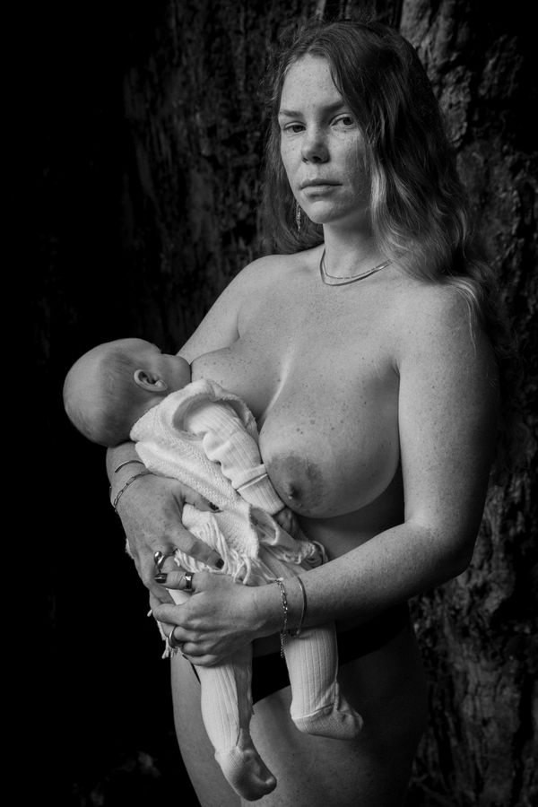 © Chrystal de louise - forgotten milk