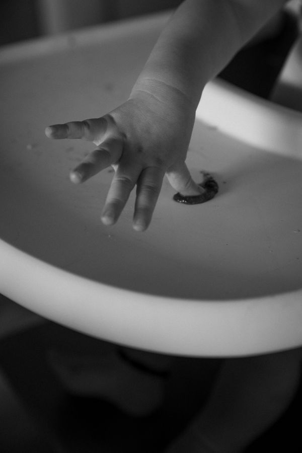 © Chrystal de louise - gesture as witness