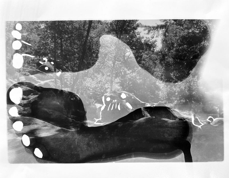 © Tahereh - Image from the LIGHT IN MY POCKET photography project