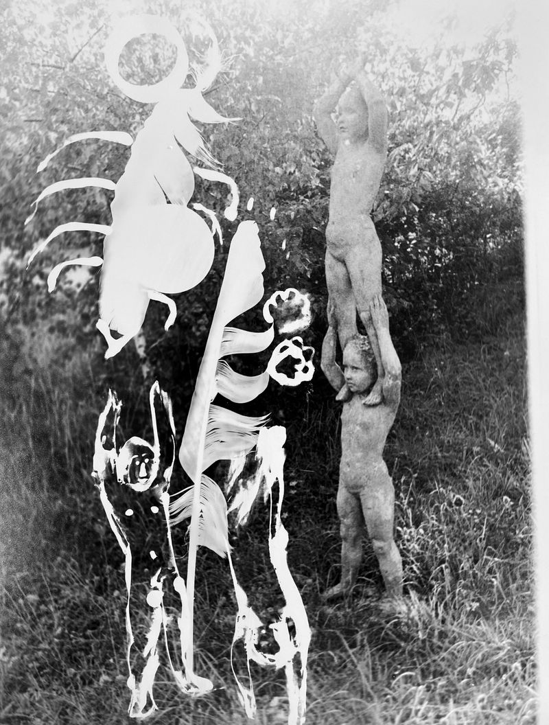 © Tahereh - Image from the Light In My Pocket photography project