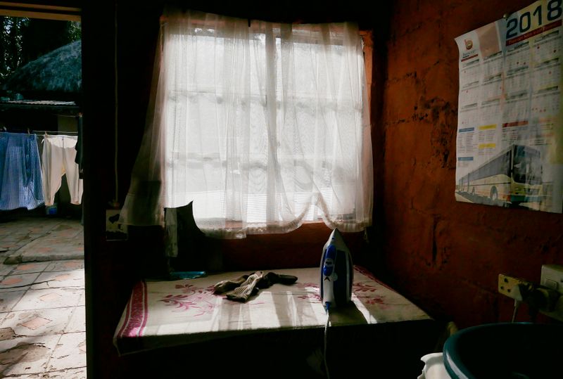 © Wendy Fredriksson - Alice's Window