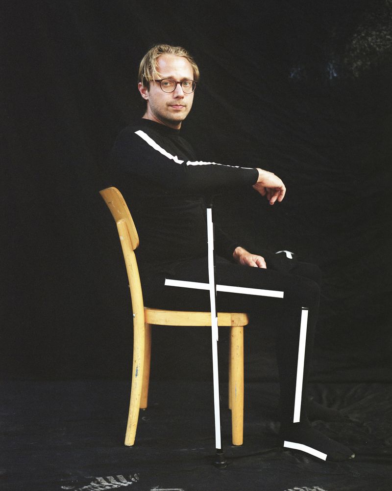 © Phelim Hoey - Boaz with cane