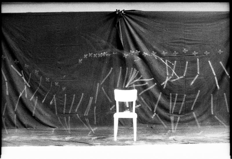 © Phelim Hoey - Pascalle stepping over a chair