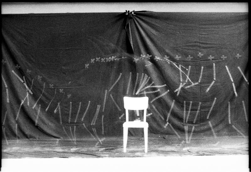 © Phelim Hoey - Pascalle stepping over a chair