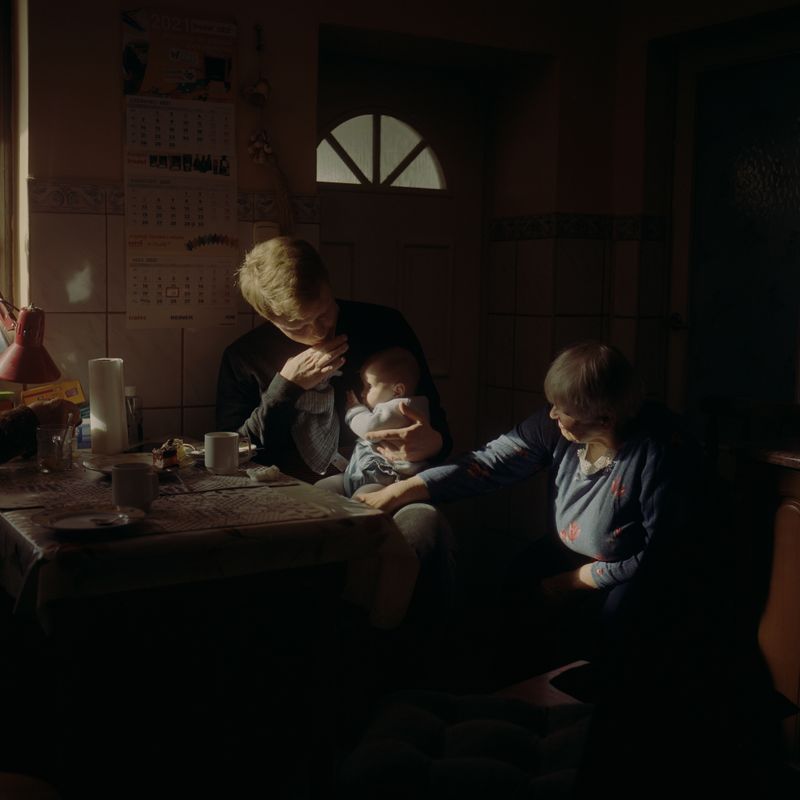 © Tori Ferenc - Image from the In Waiting photography project